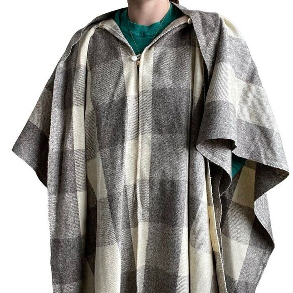 Vintage Unisex 1970s Checkered Cream Gray 100% Wool Hippie Western Poncho One Sz - Picture 9 of 10